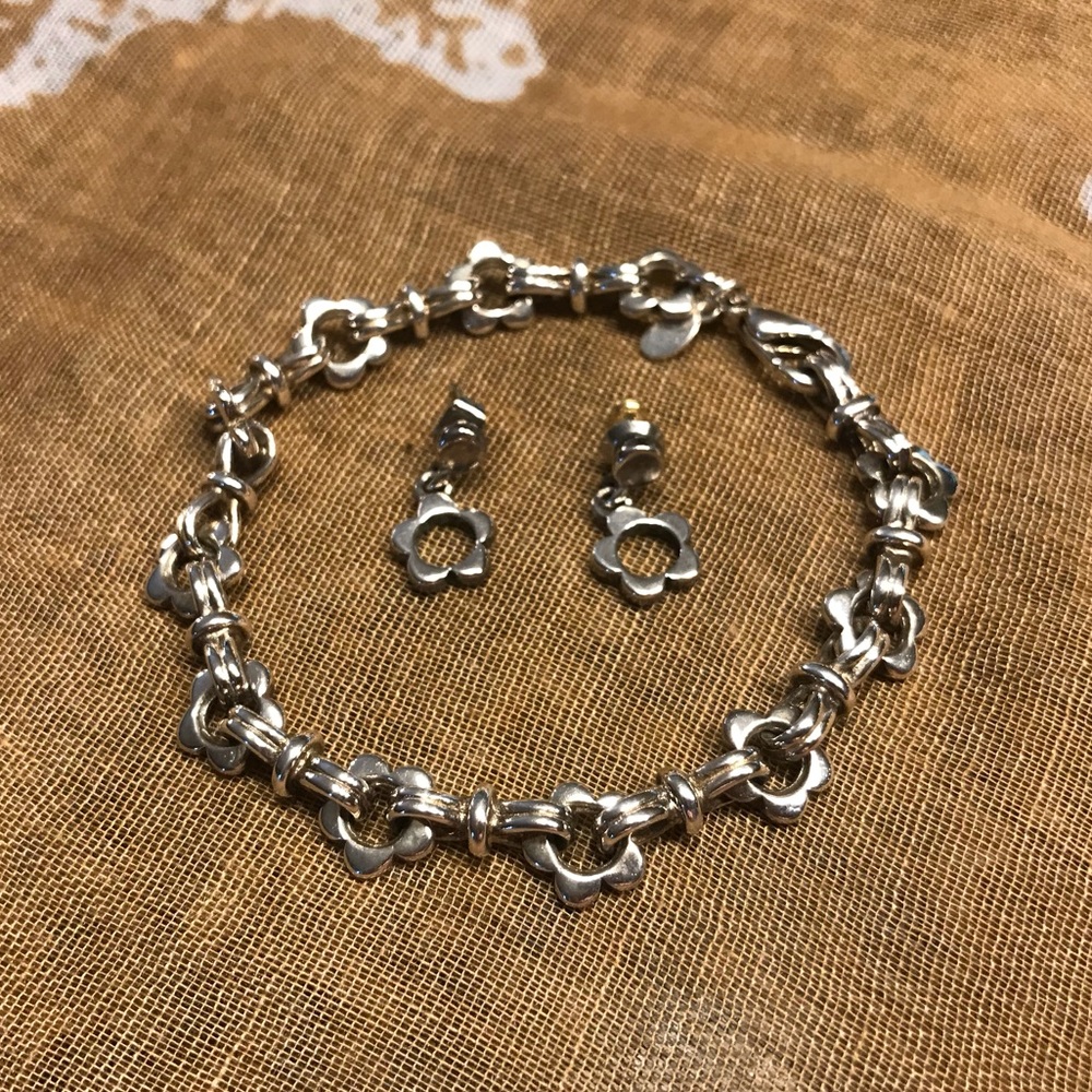 Premier Designs Flower Link Bracelet & Earring Set